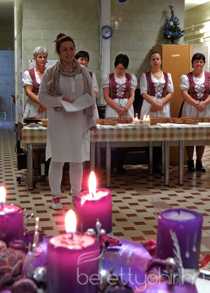 Karácsonyi ünnepség a Krónikus osztályon 22